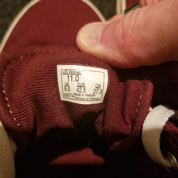 Sold on Mercari Vans Ward Maroon - Men's 9.5/Womens 11 - Picture 8 of 8